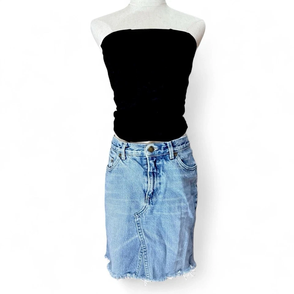 Mujer Marc Jacobs Distressed Ligero Lavado Denim Lápiz Mini Grunge Falda Pequeña Foto 1 de 4