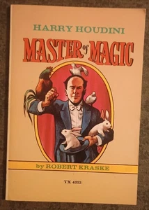 Harry Houdini : Master of Magic by Robert Kraske - paperback book - 1973 - Picture 1 of 1