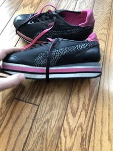 PUMA..ROMA..BLACK & PINK..PLATFORM..SNEAKERS..WOMEN sz 8.5 - Picture 1 of 5