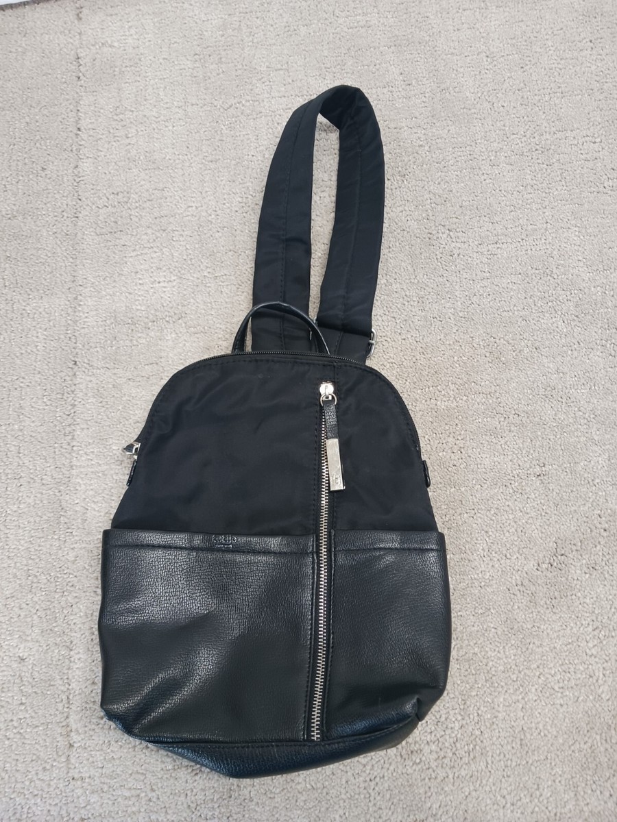 Tutilo New York The Touch Base Collection Black Casual  display picture 3