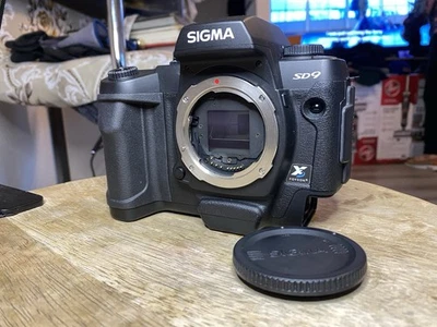 SIGMA SD9 DSLR Digital Camera BODY ONLY Tested Working - Image 1 of 4
