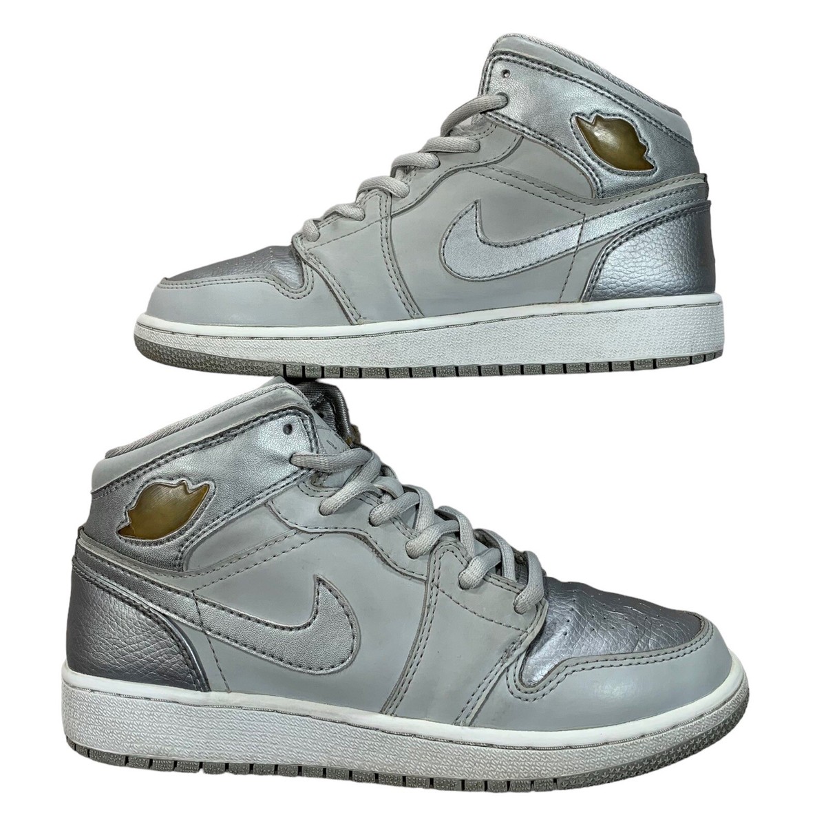 Jordan 1 Retro + 2001 Neutral Grey for Sale | Authenticity Jordan 1 Retro + 2001 Neutral Grey for Sale | Authenticity