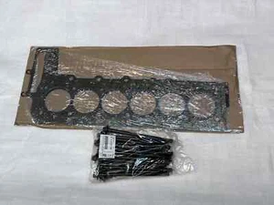 GENUINE BMW N57D30A F SERIES HEAD GASKET & HEAD BOLTS 11128509153 & 11128513130 - Picture 1 of 3