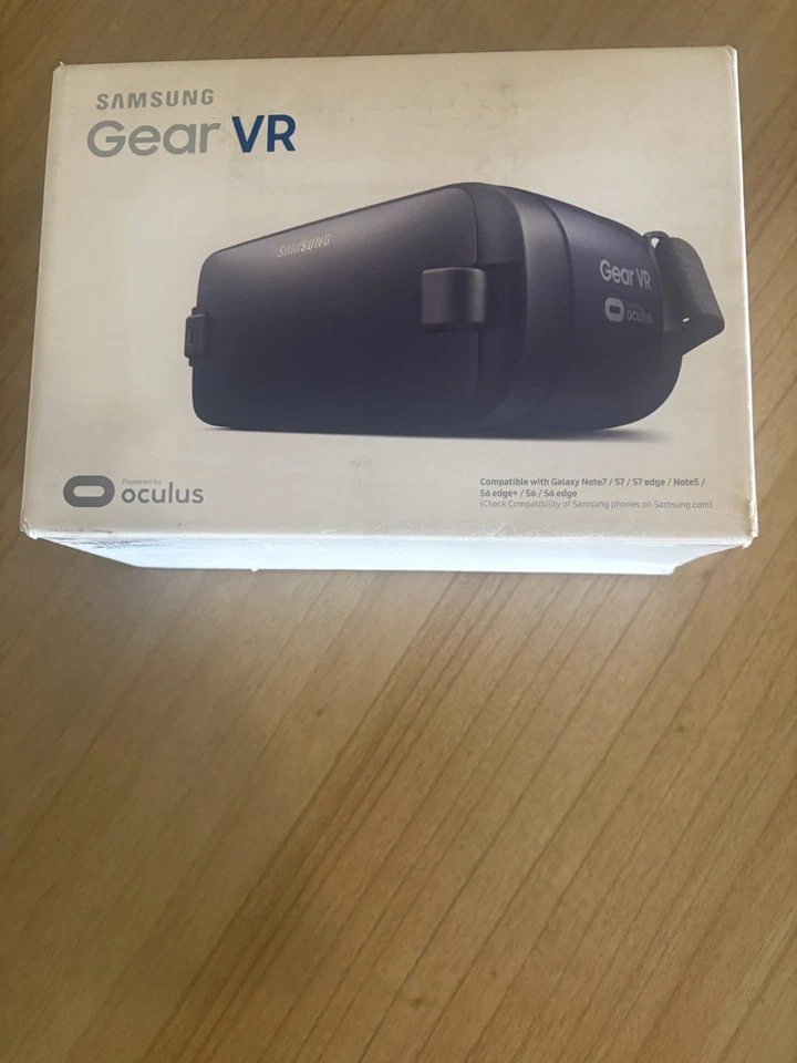 Samsung Gear VR Powered by Oculus - Caixa Aberta 【vendido como está】 - Imagem 1 de 4