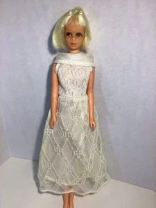 Hair Happenins Francie Vintage Barbie Doll READ - Picture 1 of 11
