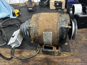 Antique Champion 1/3 HP dual shaft electric Motor 110V 1750 RPM Lathe Or Utility - Picture 1 of 10