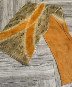 Pleated 100% silk scarf by RAJ Vintage 88" length 30" wide - Picture 1 of 8