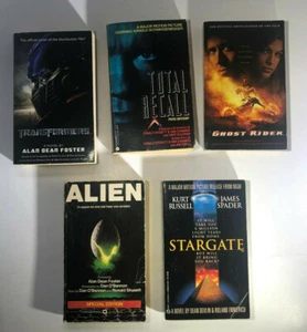 Menge 5 Vintage Sci Fi Film Romane Taschenbuch Bücher Alien Total Recall - Bild 1 von 12