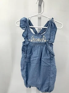 Baby Gap Size 12-18 Months Girls Shortalls - Picture 1 of 2