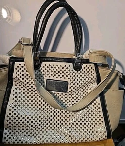 New Marc New York Bag Andrew Marc - Beige and SILVER - End Pockets -12"X 12"-Lg. - Picture 1 of 14