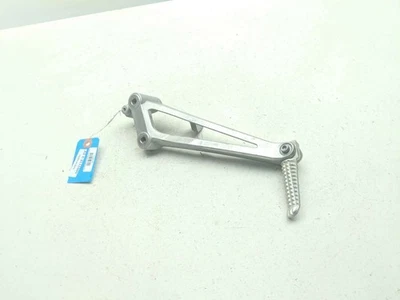 09-14 Yamaha YZF R1 Right Passenger Foot Peg - Image 1 of 4