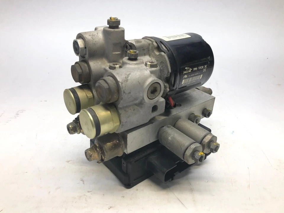 Modulador de freno antibloqueo Jaguar XJ6 XJS 1995-97 OEM MNA5920BC SIN Tract Cont Foto 1 de 4