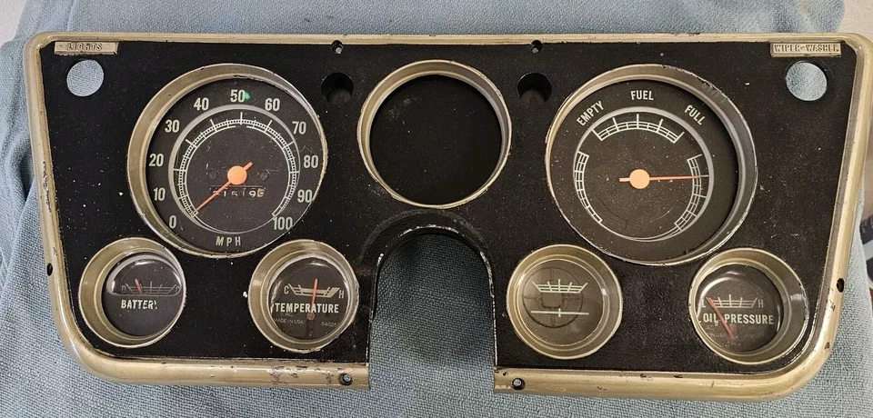 67-72 GM Truck Tach Dash Cluster Original Chevy Gmc C10 C20 C30 - Image 1 of 4