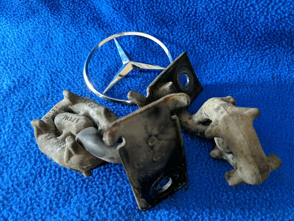 Soportes de goma originales Mercedes W124 W126 R129 R170 A1244920044 Foto 1 de 3