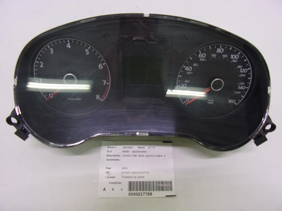 Volkswagen JETTA 2013 спидометр (кластер), Sdn, основание, бензиновый двигатель - Изображение 1 из 1