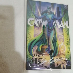 Catwoman 80th Anniversary Special #1 J Scott Campbell Cover G Signed COA - Picture 1 of 12