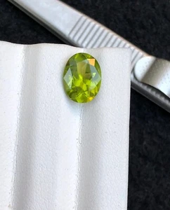 1.95 Ct Natural Peridot Facated Oval Shape Green Color loose gemstone @ Pakistan - Picture 1 of 9