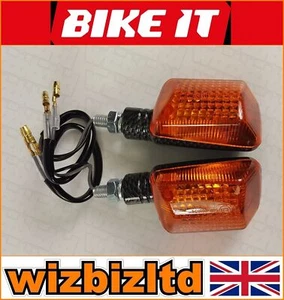 Mini indicadores universales Bikeit cortos de carbono con marca E con lente ámbar INDMSCBN - Imagen 1 de 12