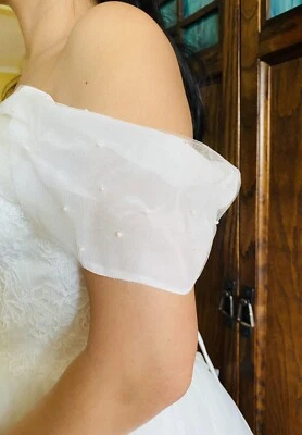 wedding dress sleeves attachable,  machine/handmade with rice pearl beads - Image 1 of 4