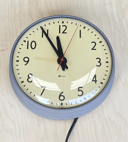 Vintage Simplex Clock Model 804-053 ~ 13" Diameter Face, 3" Deep/Thick Works Cover