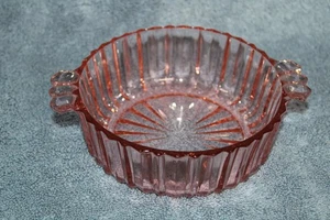 Vtg ANCHOR HOCKING -Fortune Pink- Candy Dish No Lid. Depression 1937-8 - Picture 1 of 3