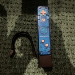 Nintendo Wii Blue Rock Candy Wiimote Remote Controller - Picture 1 of 9