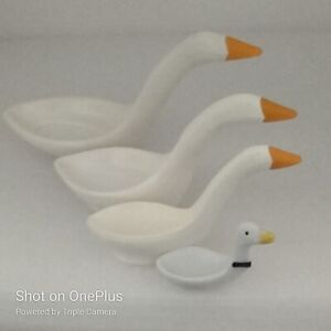 Vintage 1980s Geese Measure Spoons plus a Small Ceramic.