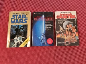 Star Wars A New Hope and Return of the Jedi Paperback Book Lot of 3 +galactica - Imagen 1 de 4