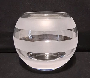 KATE SPADE (Lenox) Cristal Transparente Rayas Esmeriladas Rosa Bowl (Hopper Rayas Anchas) - Imagen 1 de 5