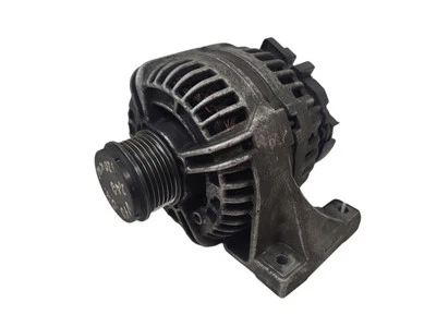 Generatore VOLVO V70 II SW 8676498 2.4 Diesel 103kw 2003 28526549 - Immagine 1 di 4