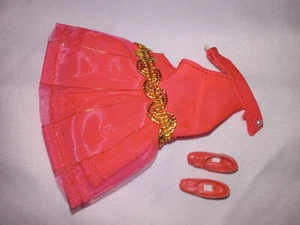 Vintage 1970s Topper Dawn Reddish Dress With Gold Belt And Shoes - Picture 1 of 2