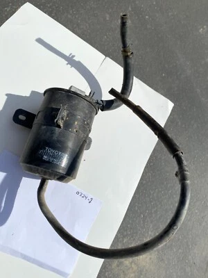 1990 Toyota 4Runner CHARCOAL CANISTER 77740-35260 138600-2760 PICKUP 3VZE 89-95 Foto 1 de 4