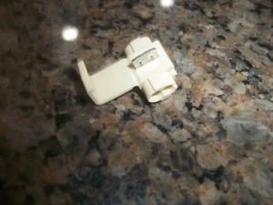 Connettori rubinetto automatico auto a rimozione 3M Scotchlok 801 18-14 awg scatola da 50 - Foto 1 di 3