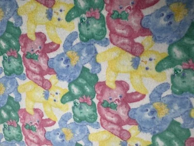 More Baby Talk Flannels by Moda 10693-14 pastel bears - Image 1 of 4
