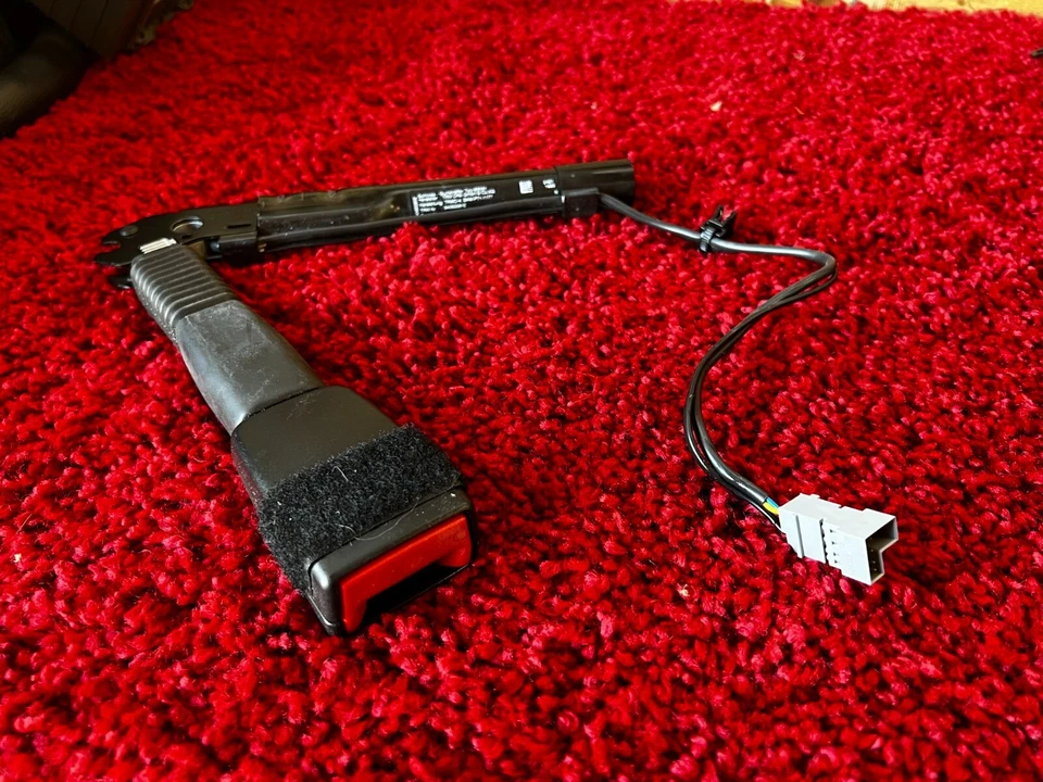 BMW 2006-2015 E84 E92 ASIENTO DELANTERO DERECHO HEBILLA RECEPTOR TENSOR OEM 34K Foto 1 de 4