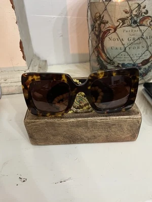 Gafas de sol DIFF Sasha ámbar tortuga marrón degradado Foto 1 de 4