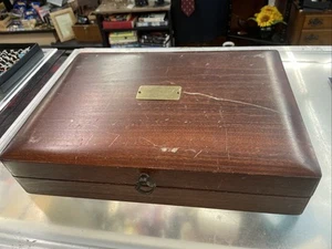 NAKEN'S : VINTAGE TARNISH PROOF WOODEN SILVERWARE CHEST ~ 16" x 3.5" x 11" - Picture 1 of 22