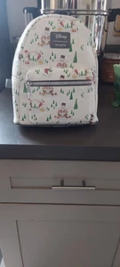 Loungefly Disney Mickey Mouse and Friends Snow Day Mini Rucksack - Bild 1 von 3