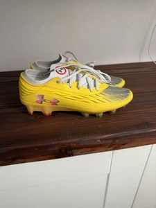 Under Armour Magnetico Elite 4 Yellow "Taxi" Cleats Women’s Size 5 3027704-700 - Picture 1 of 6