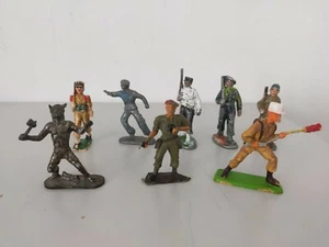 Lot Aluminum Soldiers - Picture 1 of 9