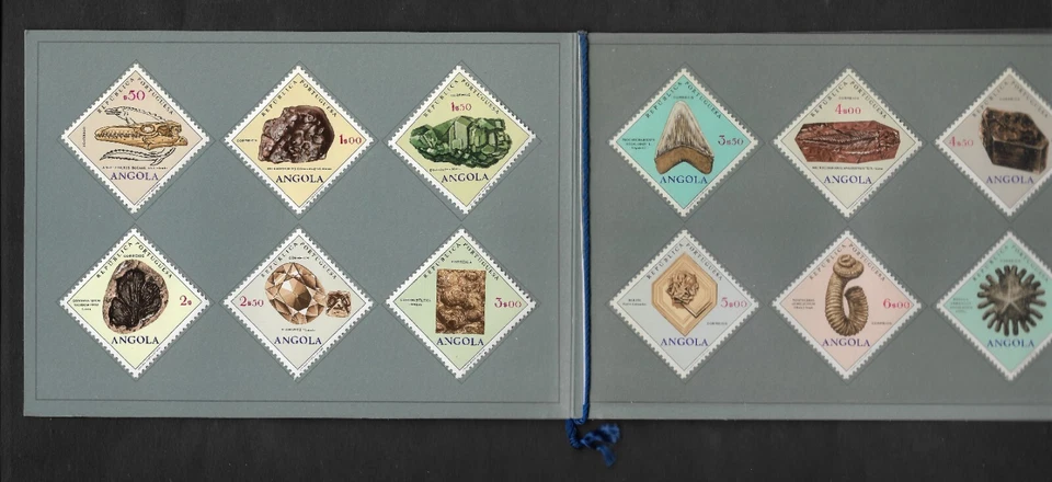 Angola Portugal 1970 Dinosaurs Fossils Geology Diamonds VIP booklet - Image 1 of 4