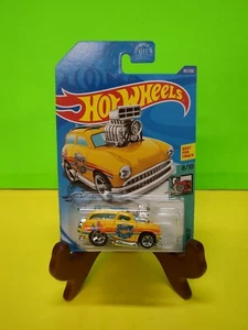 Hot Wheels Surf 'N Turf, [Yellow] 83/250 Tooned 8/10 - Picture 1 of 1