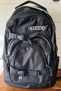 OGIO Rolling Bag Backpack Carryon Great Condition Black  23” - Picture 1 of 15