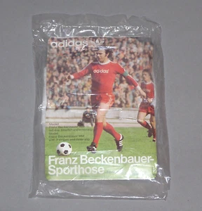 ORIGINAL 80er ADIDAS SPORTHOSE SHORTS "FRANZ BECKENBAUER WM" weiß + rot ~ NEU - Bild 1 von 2