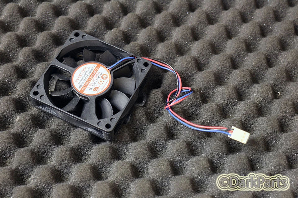 Evercool EC7015M12CA 70mm X 15mm Fan DV12V 0.26A 3-Pin 3-Wire - Photo 1/1