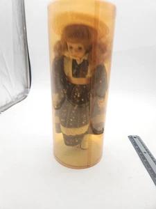 Vintage Sammlerstück Porzellan Puppe Ashley Ständer INKLUSIVE  - Bild 1 von 12