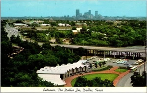 DALLAS ZOO Entrance DALLAS, Texas TX birds eye view Postcard - Picture 1 of 2