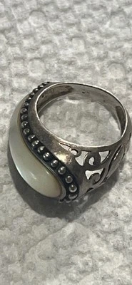 Designer CFJ Sterling Silver Mother of Pearl Swirl Ring Sz: 7 925 - Image 1 of 3
