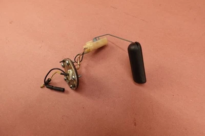 Harley-Davidson Softail 2000-2006 estándar FXST GASOLINA NIVEL UNIDAD DE ENVÍO Foto 1 de 4