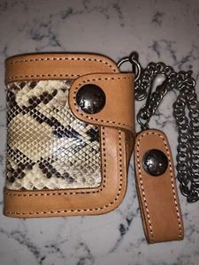 Genuine 100% Leather Snake Skin Bi Fold Wallet. Short Good Money Card Organiser - Picture 1 of 12